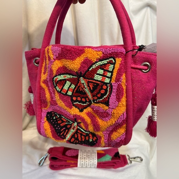 🦋🩷America & Beyond Vibrant Pink Beaded Butterfly Tote Bag🦋🩷NWT - Picture 6 of 16